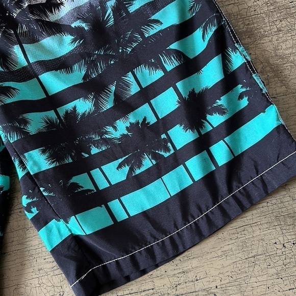 Tailor Pal Love Mens Swimsuit - Picture 4 of 16